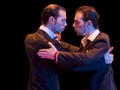 Los hermanos Nicol&aacute;s y Germ&aacute;n Filipeli, durante una interpretaci&oacute;n en el Mundial de Tango en Buenos Aires.