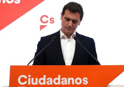 Albert Rivera, en la sede de Ciudadanos para anunciar su dimision.