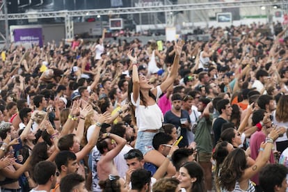 El p&uacute;blico durante el concierto de la banda espa&ntilde;ola de rock Despistaos en el Arenal Sound.  