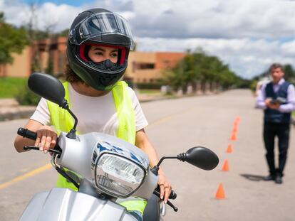 Motociclistas, uno de los sectores más peligrosos y vulnerables relacionados con los fallecimientos viales.