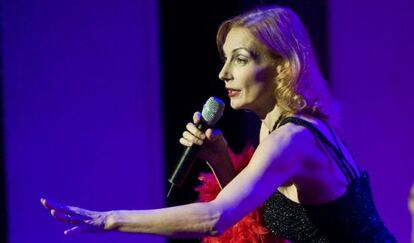 Ute Lemper, durante su actuaci&oacute;n. 