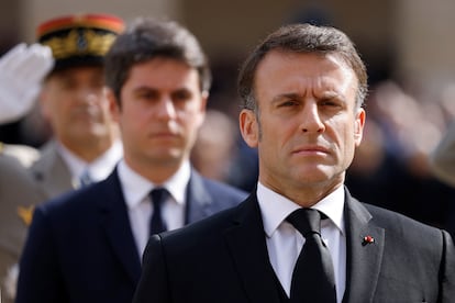 Macron, durante una ceremonia de homenaje a Philippe de Gaulle, hijo de Charles de Gaulle, este miércoles en París.