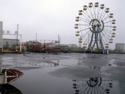 roda gigante abandonada (e nunca usada) de Pripiat é o grande símbolo do desastre de Chernobyl, que em 1986 esvaziou uma cidade inteira.