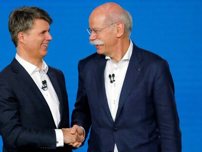 Harald Kruger, consejero delegado y presidente de BMW, junto a Dieter Zetsche, consejero delegado de Daimler.