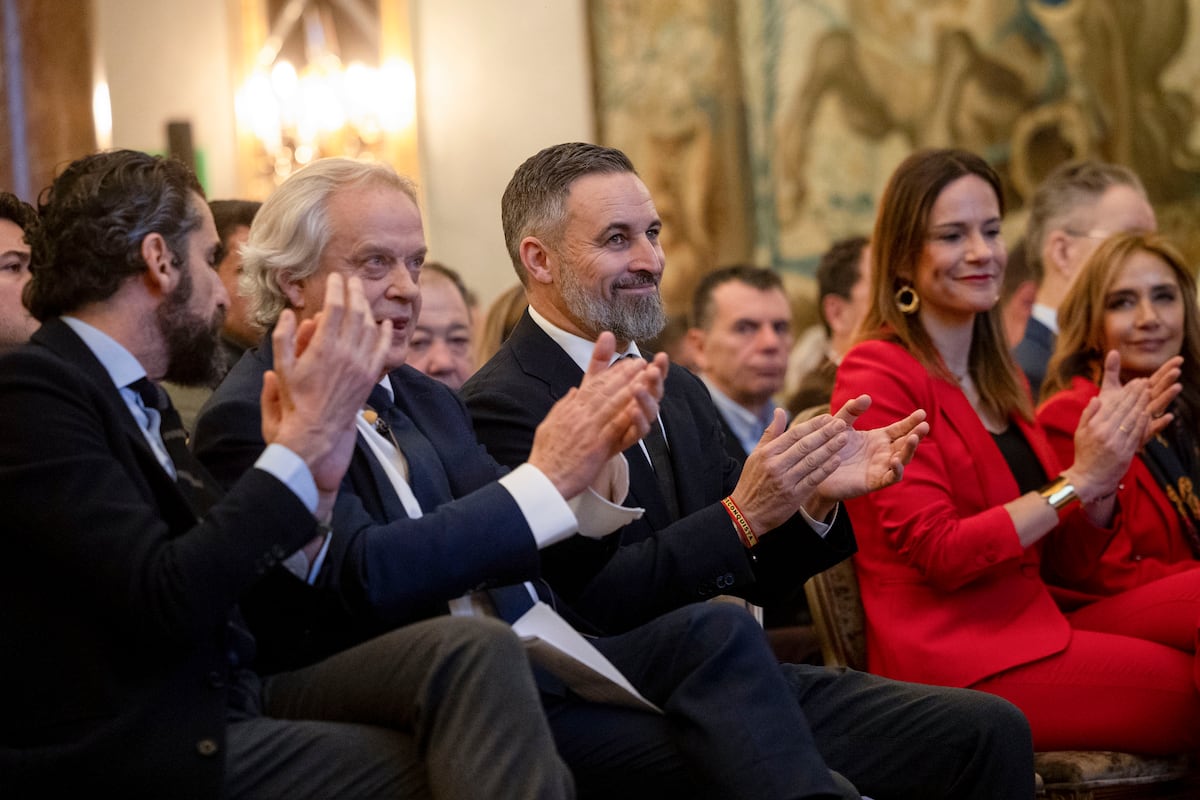 Abascal culpa del accidente de Adamuz al Gobierno: “La corrupción mata” | España | EL PAÍS