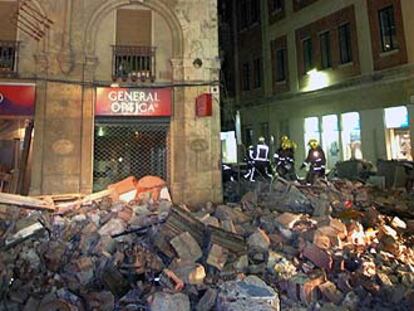 Imagen del edificio hundido en 2005 en Tarragona.