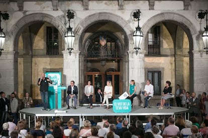 Míting de Junts pel Sí a Vilanova i la Geltrú, amb Romeva i Mas.