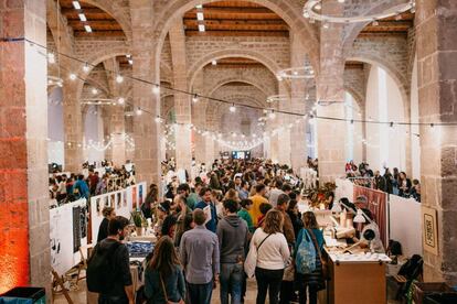 Una edició del Festivalet, mercat de disseny artesà de referència.