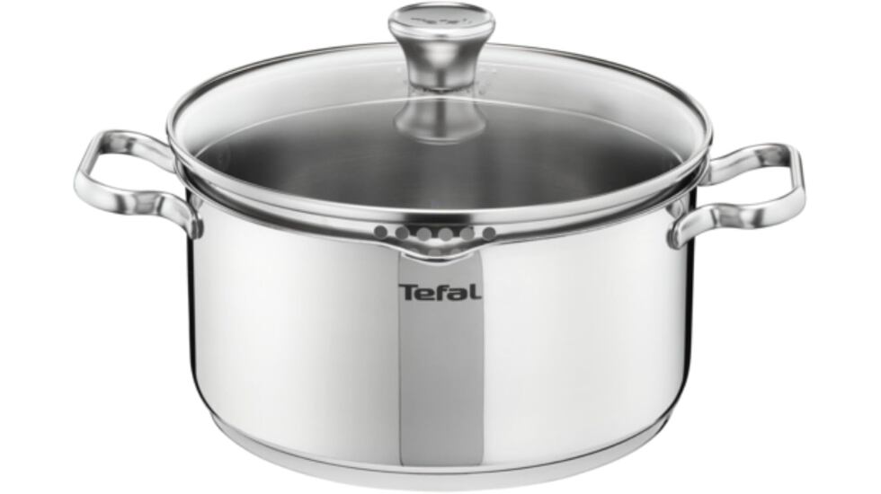 Vista de la cacerola de la marca Tefal.