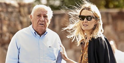 Amancio Ortega, con su hija, Marta Ortega, presidenta de Inditex.