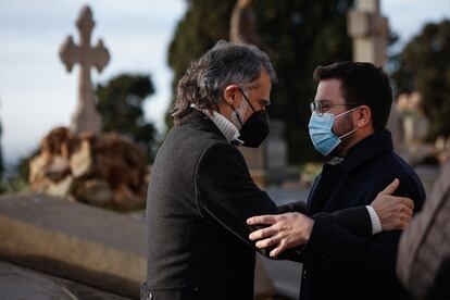 El ya expresidente de Ómnium Cultural, Jordi Cuixart, con el presidente catalán, Pere Aragonès, el pasado mes de diciembre.