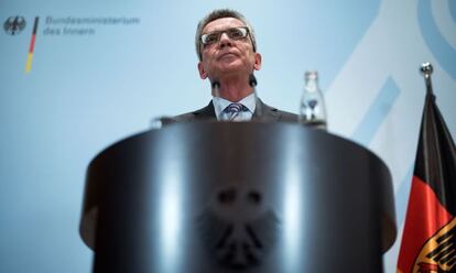 El ministro alemán del Interior, Thomas de Maizière, ante la prensa el miércoles en Berlín.