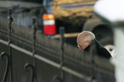 Cheney entra ayer en la Casa Blanca para una reunión sobre seguridad con el presidente Bush.