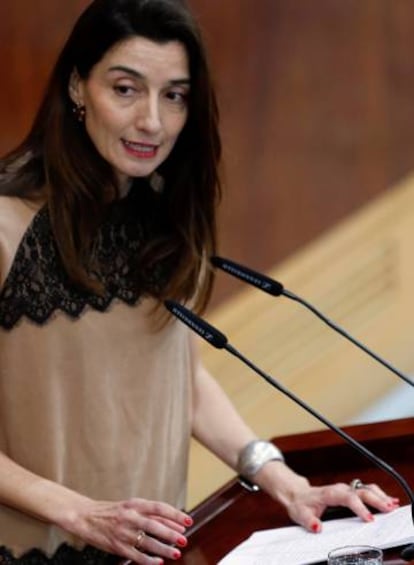 Pilar Llop, duurante un pleno en la Asamblea de Madrid en diciembre de 2017.