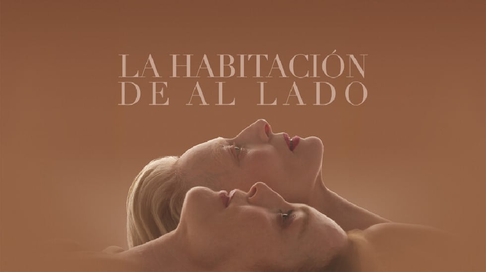 Imagen promocional de 'La habitación de al lado'.