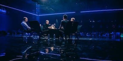 Expertos en renta básica universal charlan en una mesa redonda en Slush (evento tecnológico en Helsinki) el pasado 1 de diciembre.