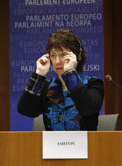 Ashton, durante su intervención en la Eurocámara en Bruselas.