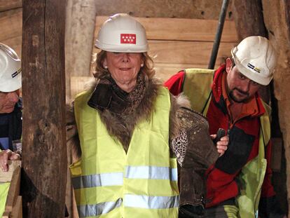 TIERRA EN LA BOTA DE LA PRESIDENTA
