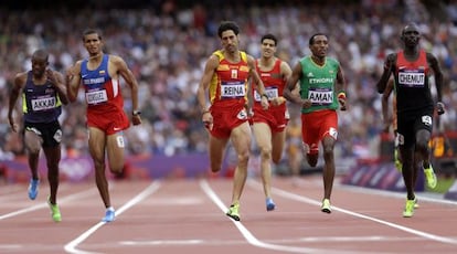 Antonio Manuel Reina durante la carrera de 800 metros