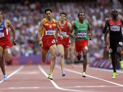 Antonio Manuel Reina durante la carrera de 800 metros