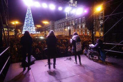 Vista de la manifestación con motivo del Día Internacional de la Eliminación de la Violencia contra la Mujer, convocada por el Foro de Madrid contra la Violencia a las Mujeres.