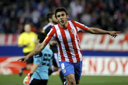 Salvio celebra uno de sus goles.