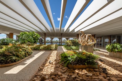 Jardines de Itamaraty Palace en Brasilia.