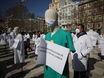 Protesta de médicos de atención primaria en Madrid el pasado mes de marzo.