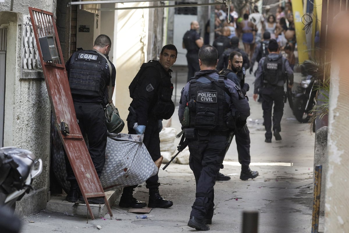 Más del 65% de las víctimas policiales en Brasil el año pasado eran negros  | EL PAÍS América