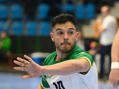 Ander Torriko, contra el Cuenca, tras su vuelta de la lesión.