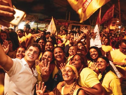 O deputado recém-eleito João Campos (PSB), durante a campanha.