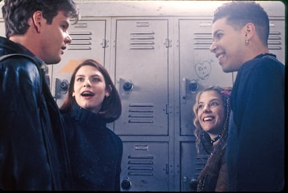 UNITED STATES - JANUARY 12: MY SO-CALLED LIFE - "Betrayal" - Season One - 1/12/95, Angela (Claire Danes, left) realizes she is over Jordan and is into someone else. A.J. Langer (Rayanne) and Wilson Cruz (Rickie) also star., (Photo by ABC Photo Archives/Disney General Entertainment Content via Getty Images)