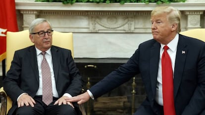 Juncker y Trump pactan un desarme arancelario que evita el castigo contra la industria automovilística europea