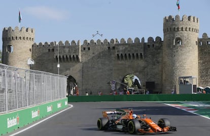 Alonso, durante una sesión de entrenamientos del GP de Azerbaiyán.