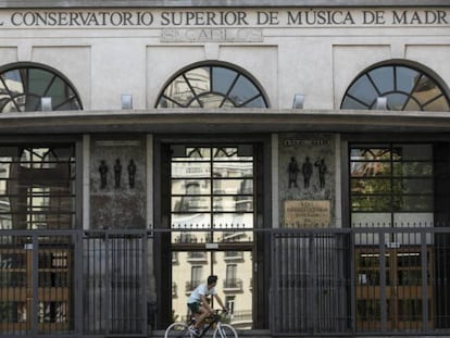 Real Conservatorio de Música de Madrid, en calle Santa Isabel. 