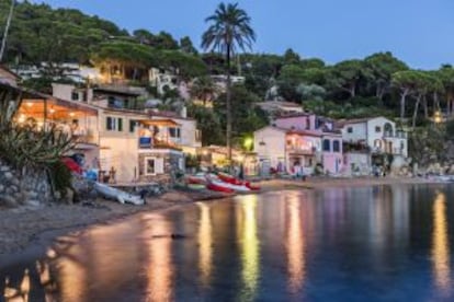 Playa del pueblo de Forno, en la isla de Elba (Italia).