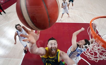 Aron Baynes, en el partido ante Italia de los Juegos de Tokio. Getty