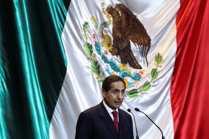 Rogelio Ramirez de la O en la Cámara de Diputados, en Ciudad de México.