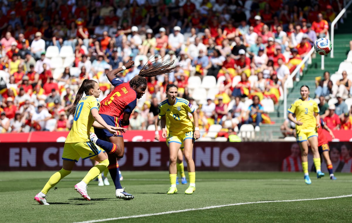 España se recompone de la derrota en Wembley con una goleada reparadora ante Ucrania