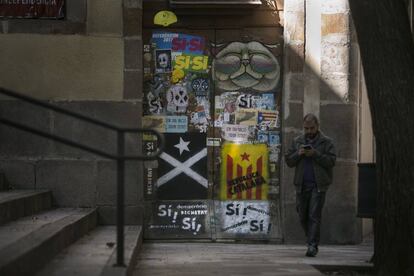 Pintades a favor de la independència.