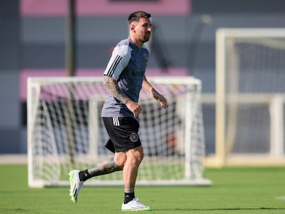 Inter Miami CF forward Lionel Messi works out during team practice at Florida Blue Training Center.
