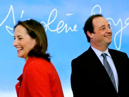 La candidata del Partido Socialista (PS) francés en las pasadas presidenciales, Ségolène Royal, y el primer secretario del PS, François Hollande.