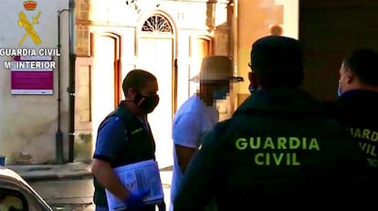 Nacho Vidal, entrando en los juzgados de Xàtiva, el pasado año.