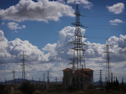 Torres de alta tensión eléctrica en Terrassa.