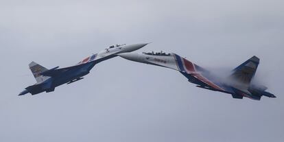 Dos cazas Su-27, durante una exhibición en la ceremonia inaugural de los juegos militares anuales de Rusia, en agosto en Alabino.