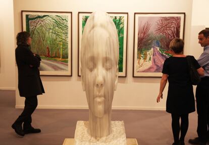 Obra de Jaume Plensa en la galería Lelong.