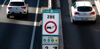 Acceso a la Zona de Bajas Emisiones de Barcelona.