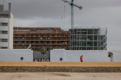 Construcción de viviendas de protección oficial en Cádiz. 