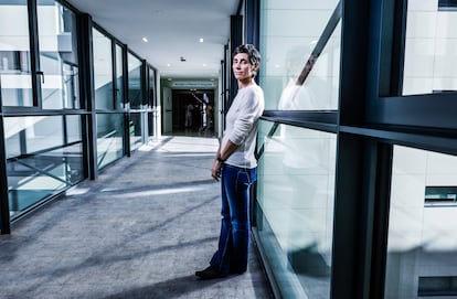 La neuróloga Cristina Domínguez, en el Hospital 12 de Octubre de Madrid.