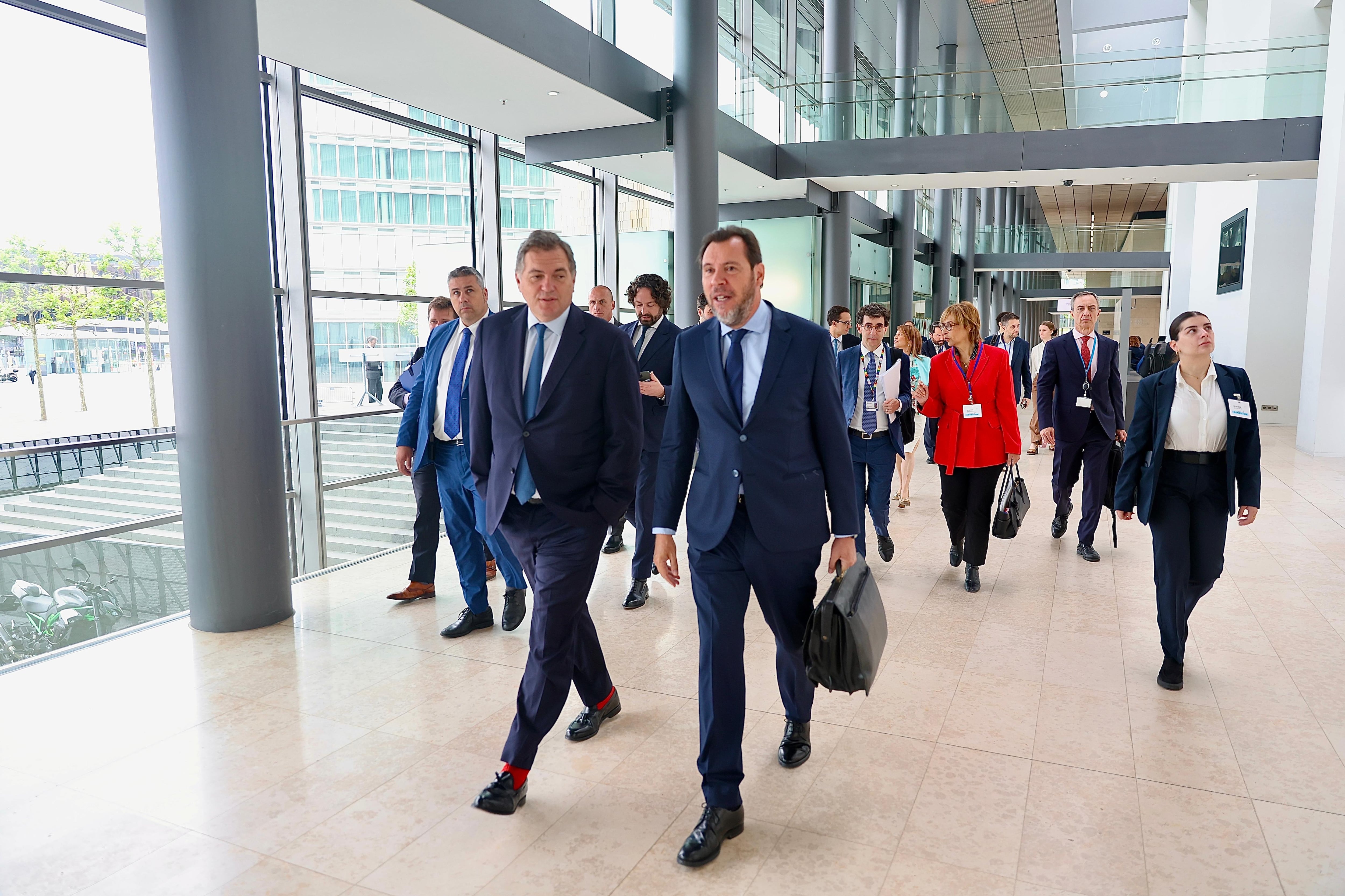 Óscar Puente llama a crear un marco en la UE que acelere la fabricación y entrega de trenes
